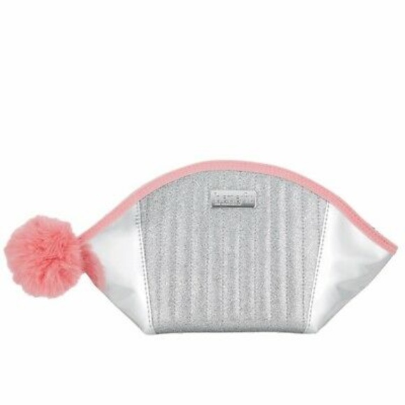 🍍Benefit Silver Roller Liner Dome Makeup Bag Pink